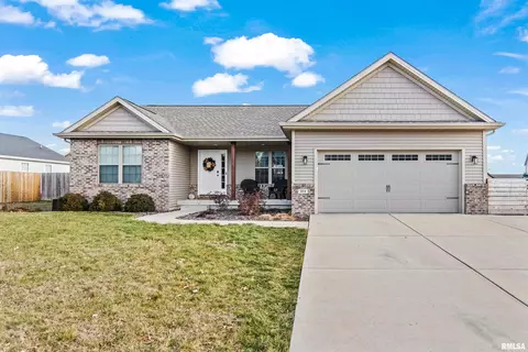 324 Dewberry Trl, Chatham, IL 62629