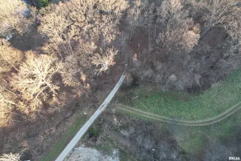 206 Spring Rd, Pearl, IL 62361 photo 7