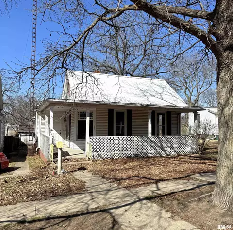 562 S Orange St, Havana, IL 62644