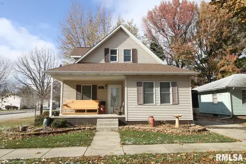 603 N Sherman St, Lincoln, IL 62656