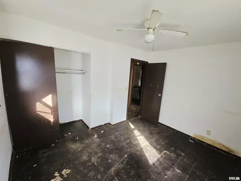 Bedroom - 1601 E Brown St, Springfield, IL 62703 photo 6 of 6
