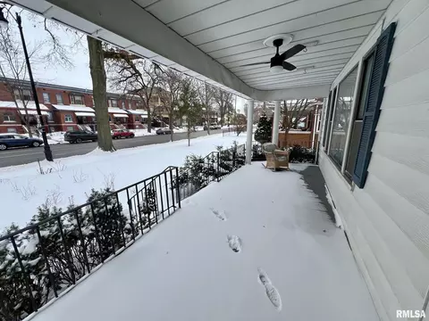 715 N 5th St, Springfield, IL 62702 photo 23