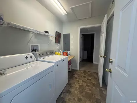 Other - 100 Lakebrook Ct, Springfield, IL 62702 photo 4 of 4
