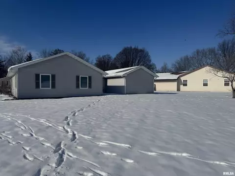 Exterior - 100 Lakebrook Ct, Springfield, IL 62702 photo 2 of 2