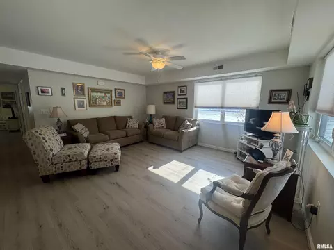 Other - 100 Lakebrook Ct, Springfield, IL 62702 photo 2 of 4