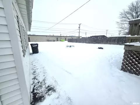 619 N Kickapoo St, Lincoln, IL 62656 photo 22
