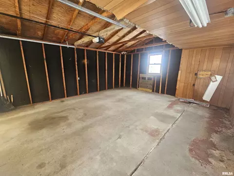 619 N Kickapoo St, Lincoln, IL 62656 photo 24