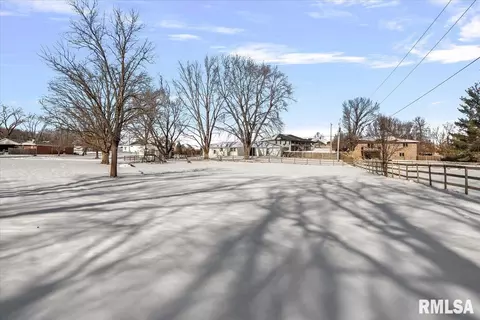 Exterior - 4606 Spaulding Orchard Rd, Springfield, IL 62711 photo 9 of 9