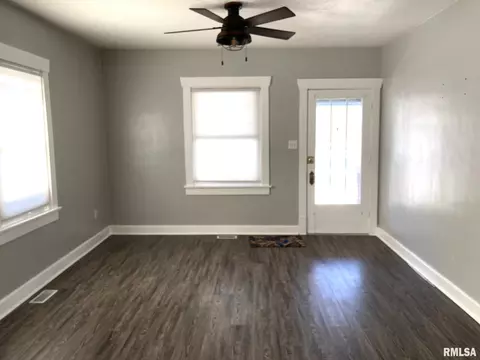 1808 Lowell Ave, Springfield, IL 62704 photo 4