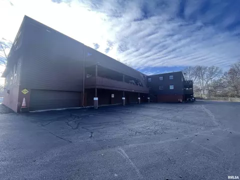 2061 W Monroe St, Springfield, IL 62704 photo 22