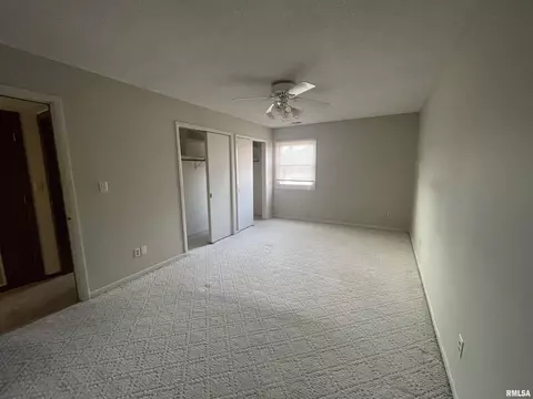 2061 W Monroe St, Springfield, IL 62704 photo 4