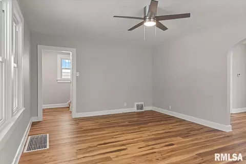 173 N Illinois St, Springfield, IL 62702 photo 10
