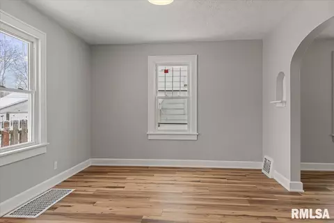 173 N Illinois St, Springfield, IL 62702 photo 15