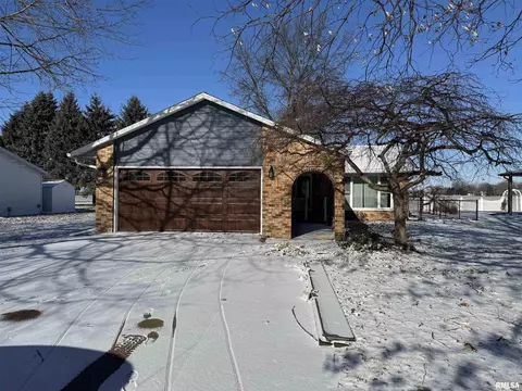 1997 W Losey St, Galesburg, IL 61401