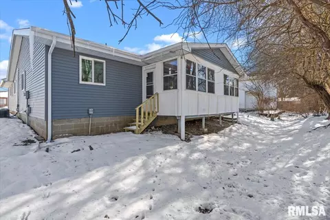 413 415 Avondale Dr, Springfield, IL 62704 photo 5