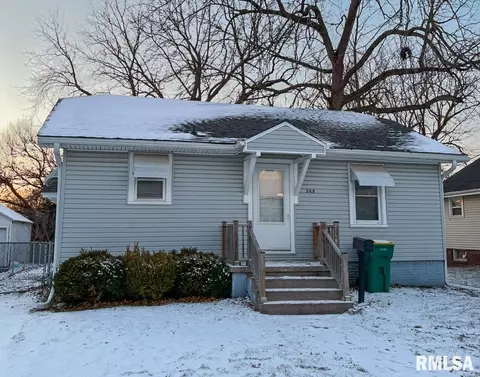 268 N Ivan St, Galesburg, IL 61401