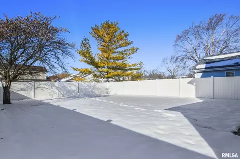 413 Meridian Dr, Springfield, IL 62702 photo 18