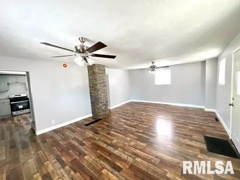 2018 N 9th St, Springfield, IL 62702 photo 8