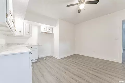 Other - 728 N Kickapoo St, Lincoln, IL 62656 photo 2 of 7