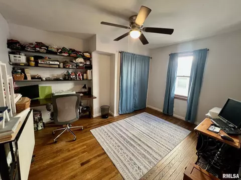 Other - 830 N 8th St, Springfield, IL 62702 photo 4 of 7