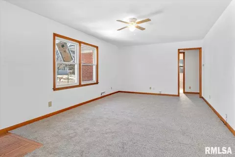13 Midland Ct, Springfield, IL 62702 photo 14