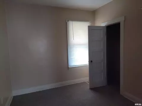 Bedroom - 1703 Cummins Ave, Springfield, IL 62703 photo 2 of 3