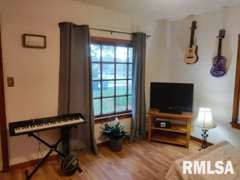 564 W Elliott Ave, Springfield, IL 62702 photo 11