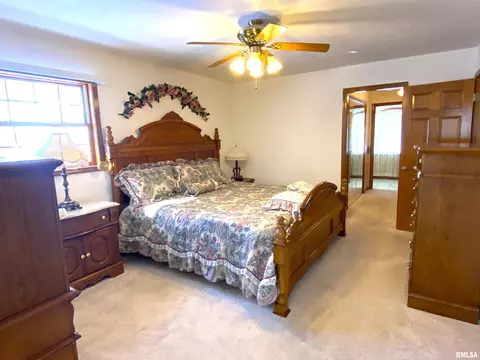 Bedroom - 1480 State Route 100 Hwy, Bluffs, IL 62621 photo 1 of 6
