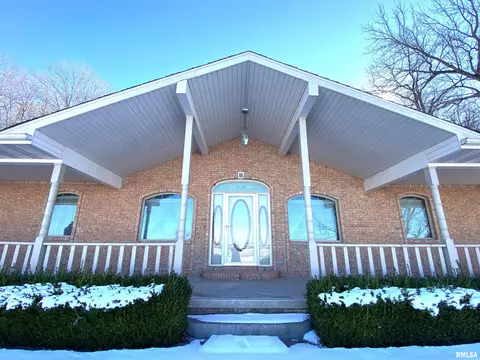 Exterior - 1480 State Route 100 Hwy, Bluffs, IL 62621 photo 7 of 16