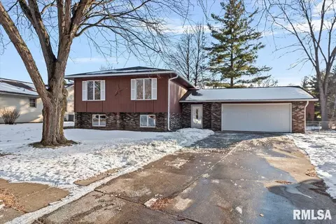 2832 Ticonderoga St, Springfield, IL 62704