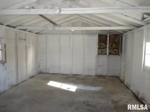 Other - 1054 Patton Ave, Springfield, IL 62702 photo 10 of 11
