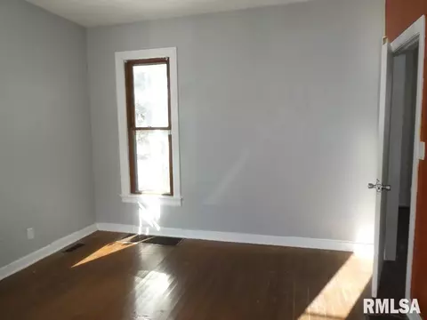 Other - 1054 Patton Ave, Springfield, IL 62702 photo 4 of 11