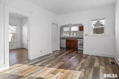 2648 S 10th St, Springfield, IL 62703 photo 9