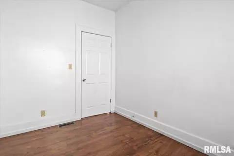 2648 S 10th St, Springfield, IL 62703 photo 14