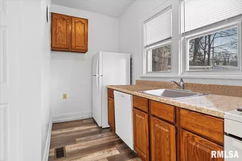 2648 S 10th St, Springfield, IL 62703 photo 12