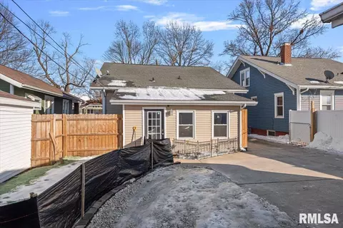 Exterior - 1817 S State St, Springfield, IL 62704 photo 7 of 7