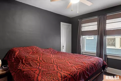 Bedroom - 1817 S State St, Springfield, IL 62704 photo 1 of 7