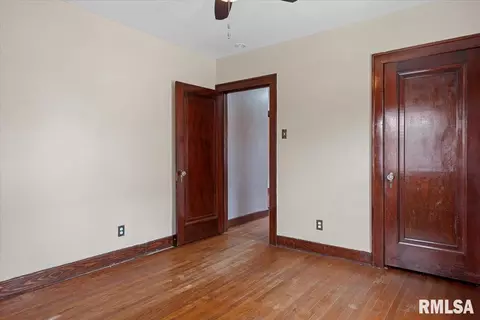 2415 S 6th St, Springfield, IL 62703 photo 16