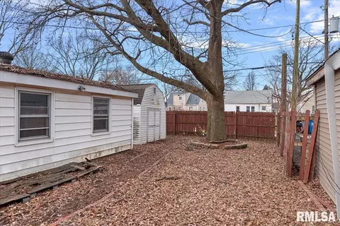 2415 S 6th St, Springfield, IL 62703 photo 30