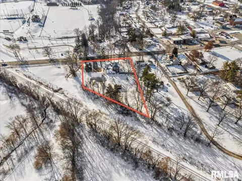 Other - 307 E Hargrave St, Athens, IL 62613 photo 14 of 15