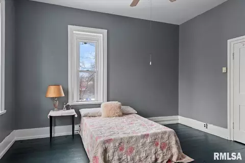 Bedroom - 307 E Hargrave St, Athens, IL 62613 photo 8 of 9