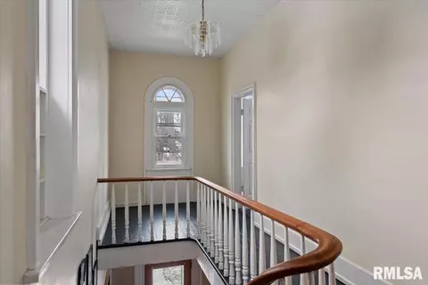Entry Way - 307 E Hargrave St, Athens, IL 62613 photo 3 of 3