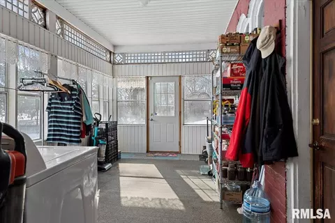 Exterior - 307 E Hargrave St, Athens, IL 62613 photo 4 of 14