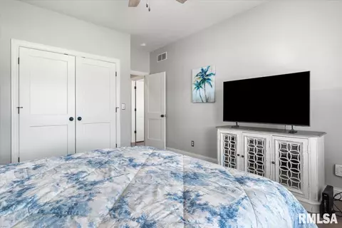 Bedroom - 5713 Kelley Pointe Dr, Springfield, IL 62711 photo 5 of 6