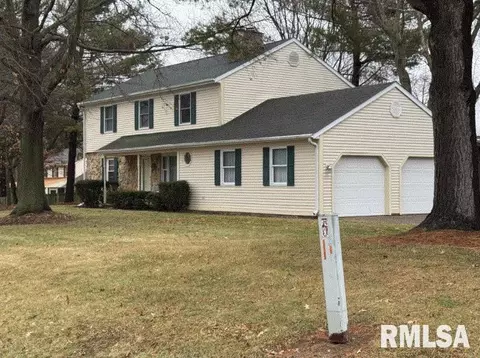 Exterior - 18-20 Pine Dr, Sherman, IL 62684 photo 3 of 3