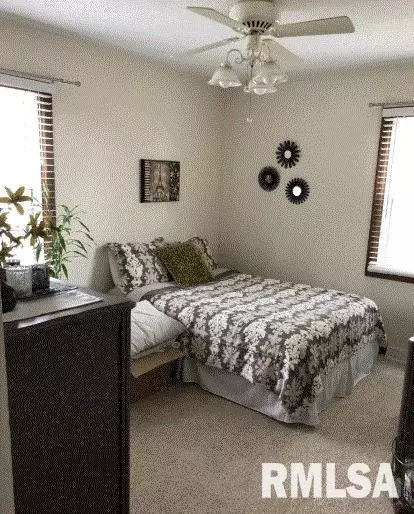 Bedroom - 18-20 Pine Dr, Sherman, IL 62684 photo 2 of 2