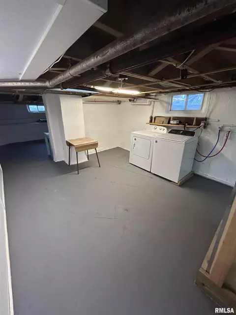 Other - 1230 N New St, Springfield, IL 62702 photo 6 of 7