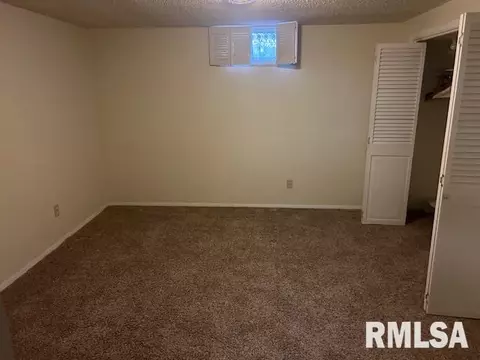61 Foresters Ln, Springfield, IL 62704 photo 8