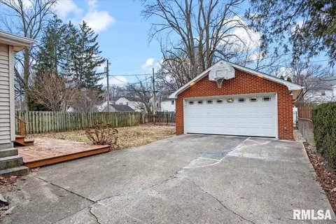 2129 S Walnut St, Springfield, IL 62704 photo 27