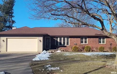 2517 Lindbergh Blvd, Springfield, IL 62704